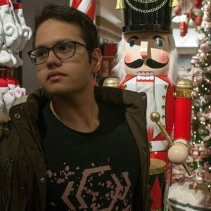 Meet your Posher, Zohaib